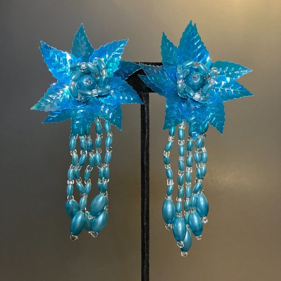 Vintage Turqouise Blue Leaf Beaded Dangle Clip-on Earrings - Picture 8 of 8